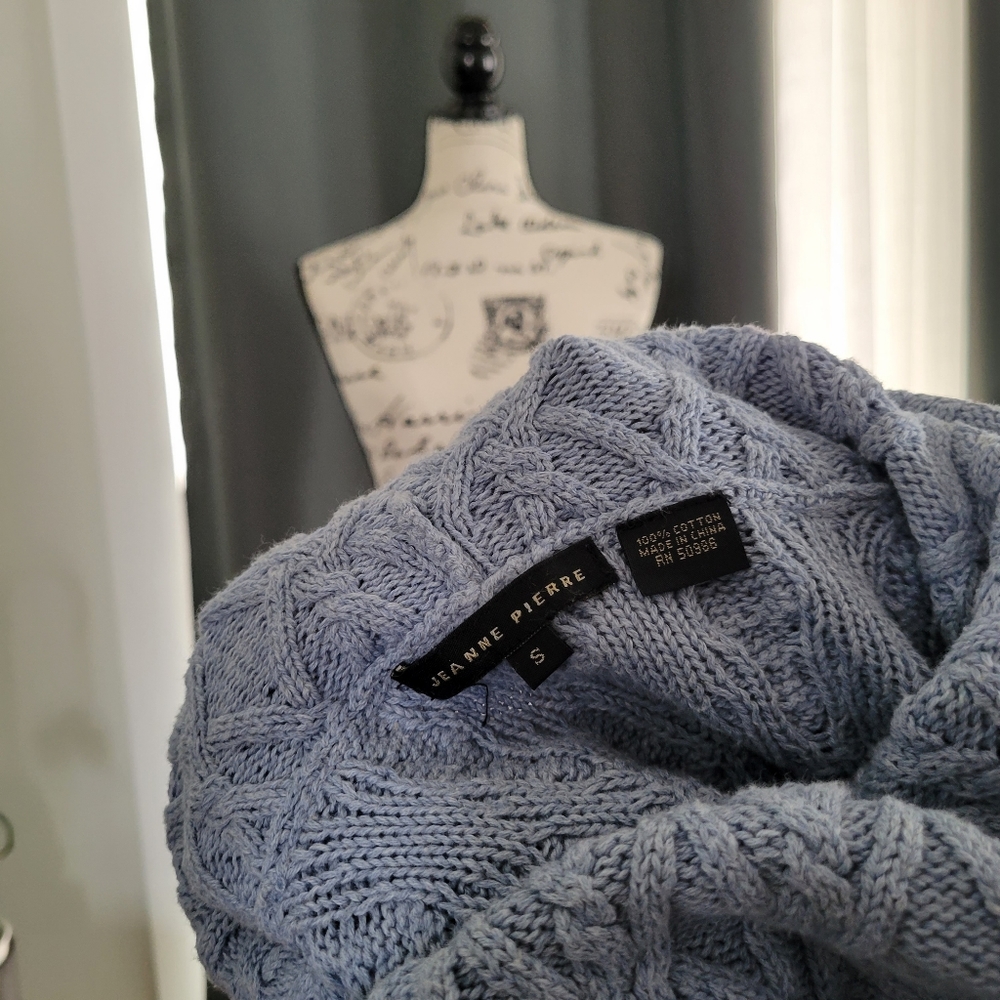 Sweater - Picture 2 of 2